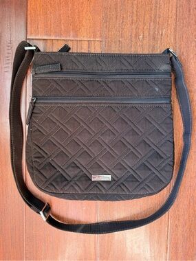 Vera Bradley Brown Quilted Messenger Crossbody Purse Bag Fall